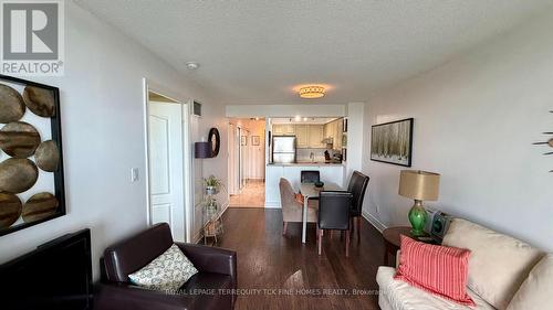 1009 - 398 Eglinton Avenue E, Toronto, ON 
