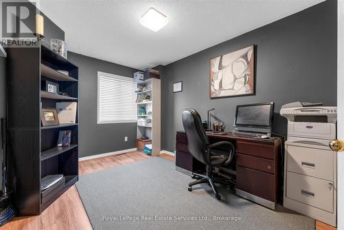1155 Davis Lane, Milton (De Dempsey), ON 