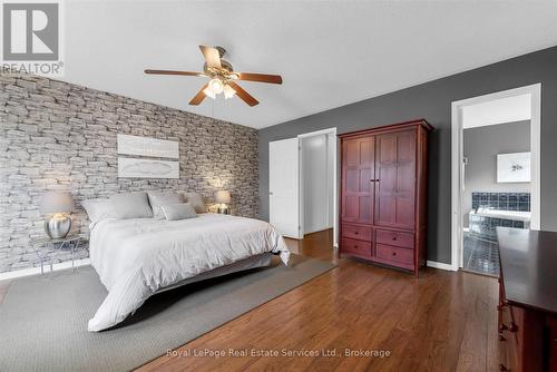 1155 Davis Lane, Milton (De Dempsey), ON 
