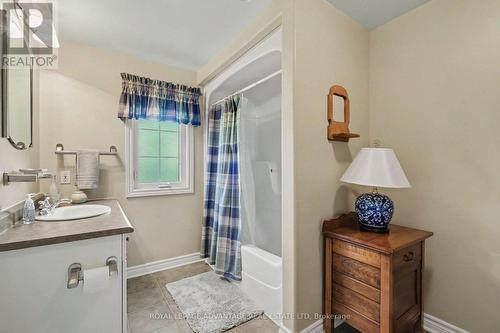 Lower level 4pc bath - 2232 Drummond Concession 2 Road, Drummond/North Elmsley, ON 
