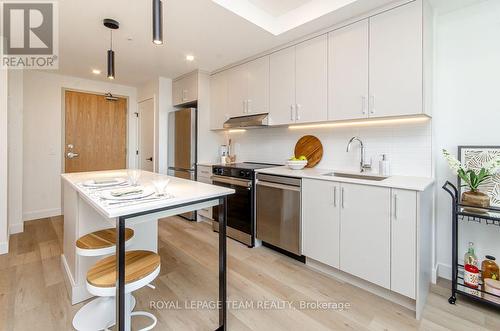 506 - 398 ROOSEVELT AVENUE , Ottawa, Ontario K2A 4J2 2