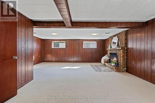 HOLIDAYS will be perfect here! - 589 Mohawk Road W, Hamilton (Gilbert), ON 