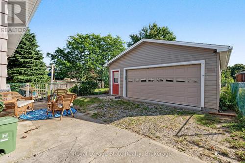 MASSIVE detached DOUBLE garage! NEW 2013!! - 589 Mohawk Road W, Hamilton (Gilbert), ON 