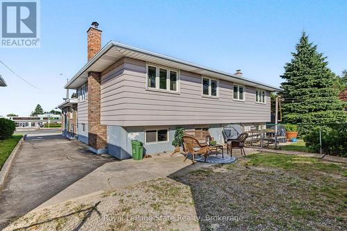 PLENTY of SPACE for the entire family! - 589 Mohawk Road W, Hamilton (Gilbert), ON 