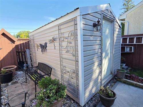 2090 Gigot Avenue Nw, Portage La Prairie, MB 