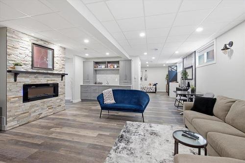 43 Wildflower Way, Winnipeg, MB 