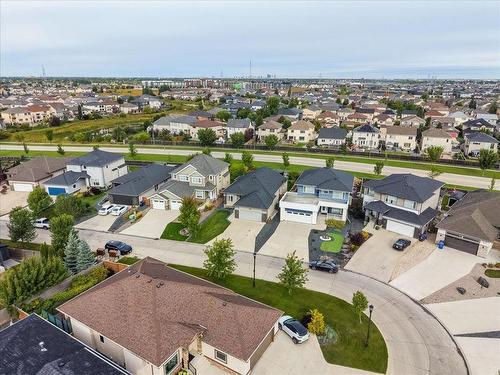 43 Wildflower Way, Winnipeg, MB 