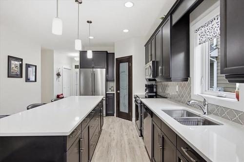 43 Wildflower Way, Winnipeg, MB 