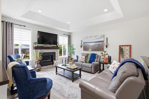 43 Wildflower Way, Winnipeg, MB 