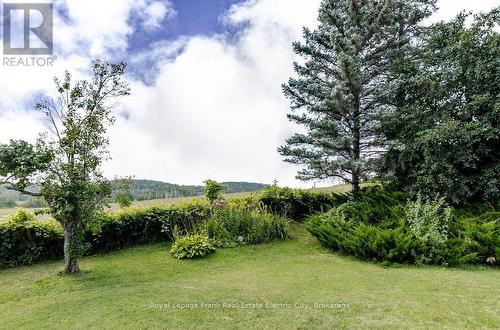 814 Frankhill Road, Kawartha Lakes (Emily), ON 