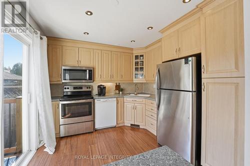776 Vinette Crescent, Ottawa, ON 