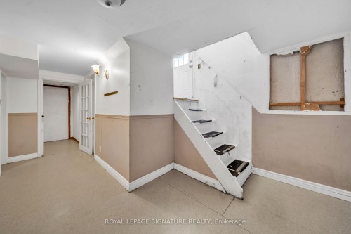 832 Zator Avenue, Pickering, ON 