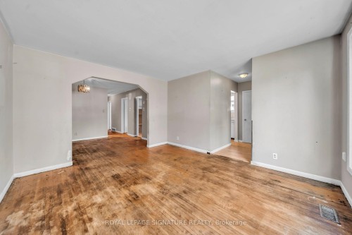 832 Zator Avenue, Pickering, ON 