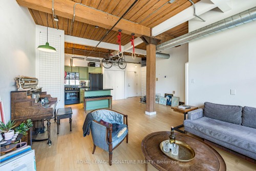 316-955 Queen Street W, Toronto, ON 