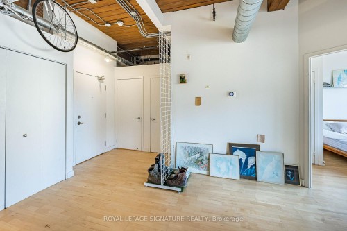 316-955 Queen Street W, Toronto, ON 