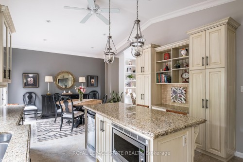 54 Inverness Avenue W, Hamilton, ON 
