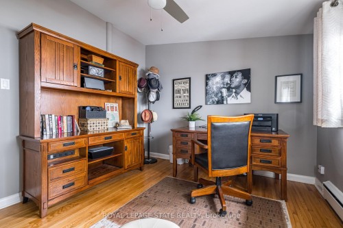 54 Inverness Avenue W, Hamilton, ON 