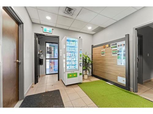 100-3215 Jefferson, Windsor, ON 
