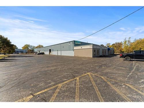 100-3215 Jefferson, Windsor, ON 