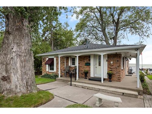 13122 Riverside Drive East, Tecumseh, ON 