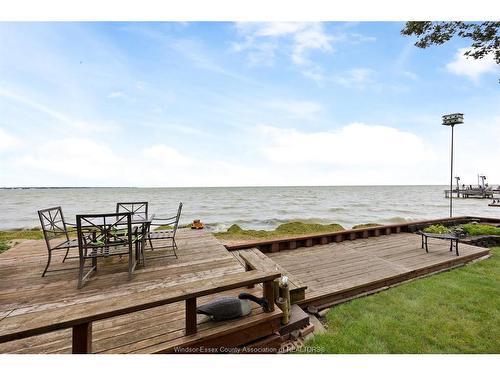 13122 Riverside Drive East, Tecumseh, ON 