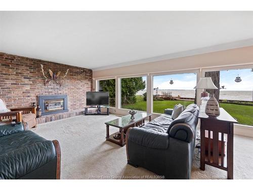 13122 Riverside Drive East, Tecumseh, ON 