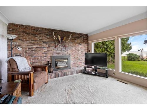 13122 Riverside Drive East, Tecumseh, ON 