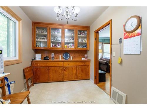 42 Canterbury Street, Chatham, ON 