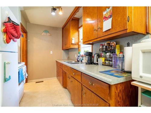 42 Canterbury Street, Chatham, ON 