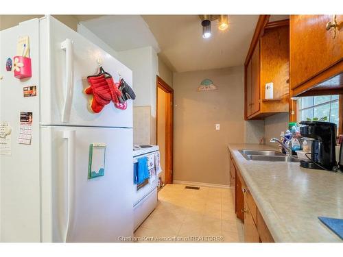 42 Canterbury Street, Chatham, ON 