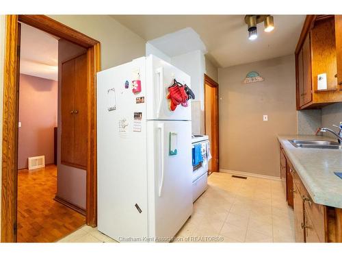 42 Canterbury Street, Chatham, ON 