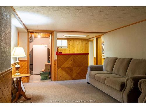 42 Canterbury Street, Chatham, ON 