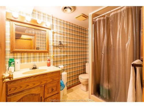 42 Canterbury Street, Chatham, ON 