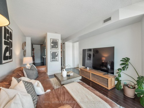 1109-38 Dan Leckie Way, Toronto, ON 