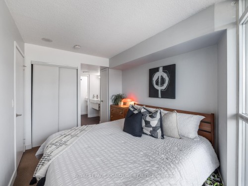 1109-38 Dan Leckie Way, Toronto, ON 