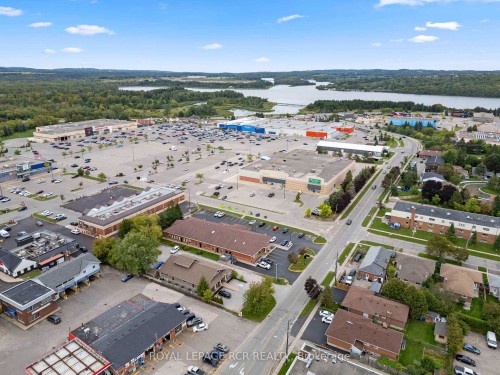 14 Fifth Avenue, Orangeville, ON 