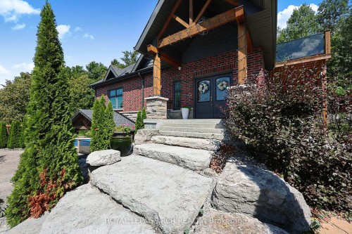 49 Wagner'S Road, Uxbridge, ON 