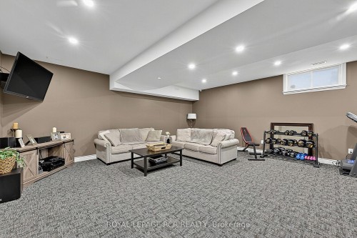 49 Wagner'S Road, Uxbridge, ON 
