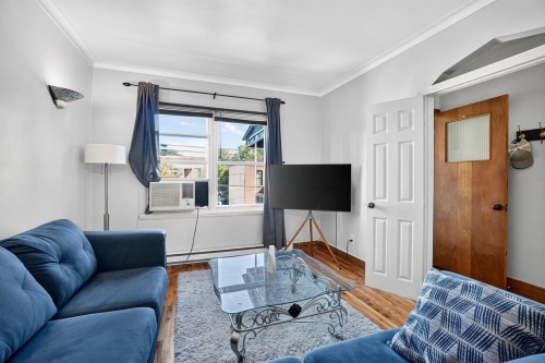 70 2e Avenue , Montréal (LaSalle), QC H8P 2G2 5