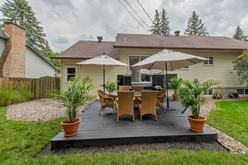 Terrasse - 920 Rue Lajeunesse, Sainte-Thérèse, QC 