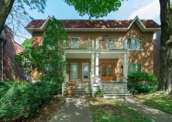 4633 Av. de Melrose Montréal (Côte-Des-Neiges/Notre-Dame-De-Grâce), QC H4A 2S8