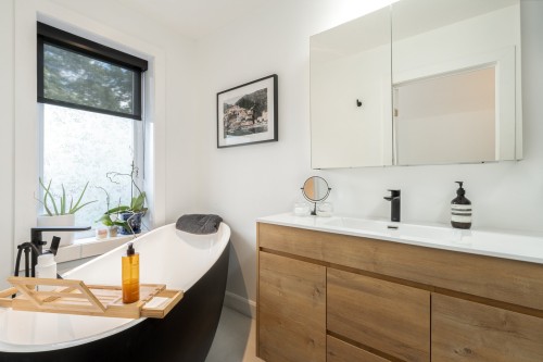 Salle de bains - 4633 Av. De Melrose, Montréal (Côte-Des-Neiges/Notre-Dame-De-Grâce), QC 