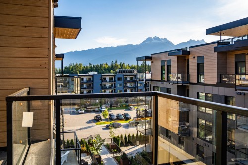 2501-1702 Coursier Avenue, Revelstoke, BC 