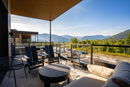 2501-1702 Coursier Avenue, Revelstoke, BC 