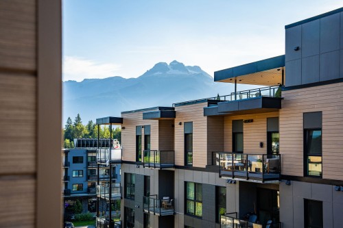 2501-1702 Coursier Avenue, Revelstoke, BC 
