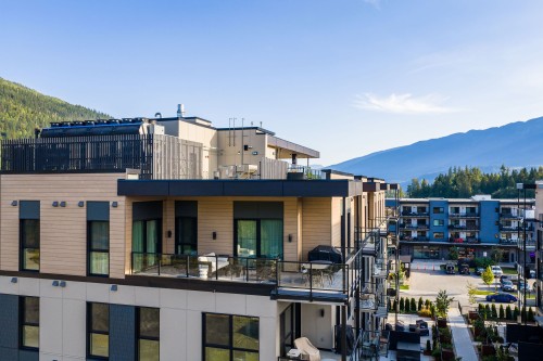 2501-1702 Coursier Avenue, Revelstoke, BC 