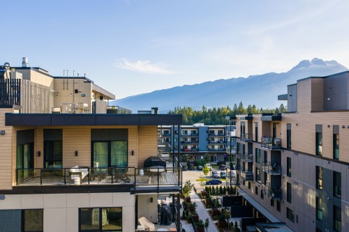 2501-1702 Coursier Avenue, Revelstoke, BC 