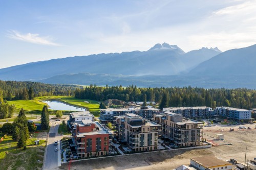 2501-1702 Coursier Avenue, Revelstoke, BC 