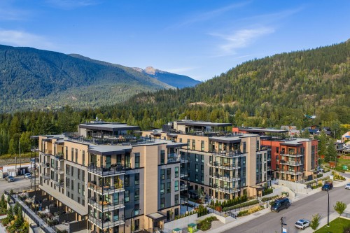 2501-1702 Coursier Avenue, Revelstoke, BC 
