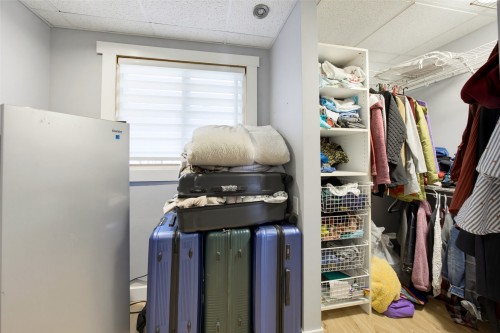 749 Robson Drive, Kamloops, BC 